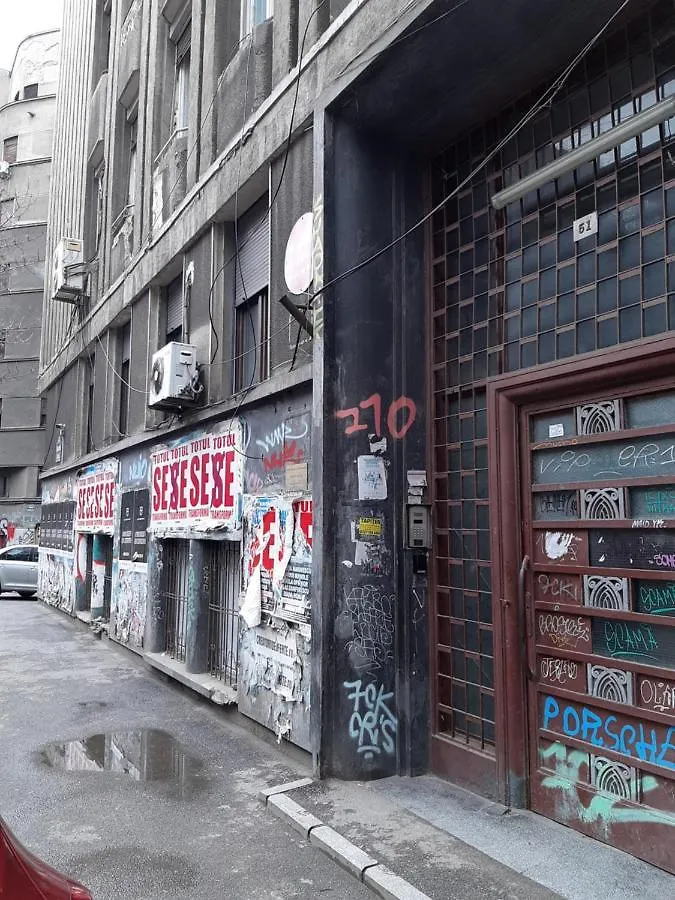Carol 51 Hostel بوخارست