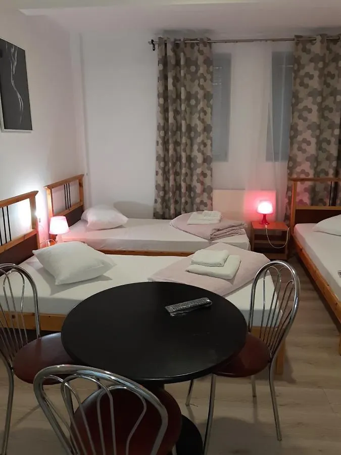 Carol 51 Hostel Bucharest
